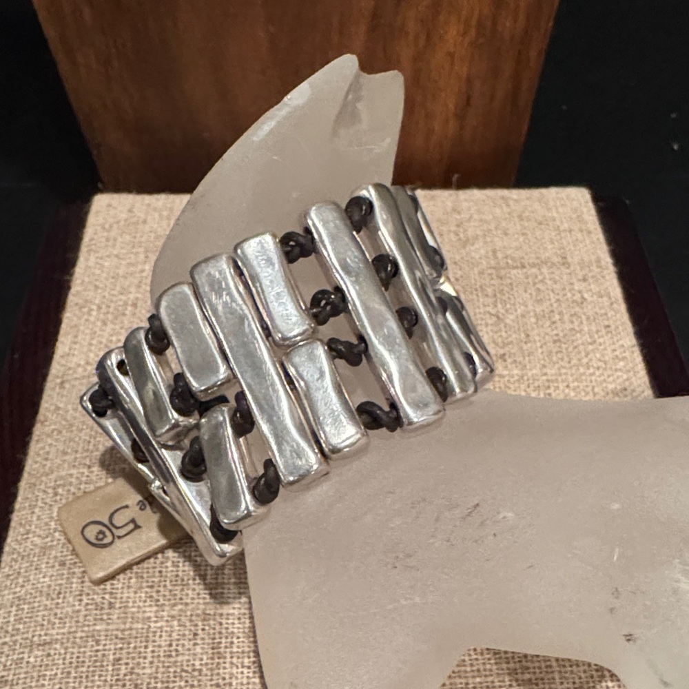 ⭐️ Uno de 50 Bracelet - Picture 7 of 10